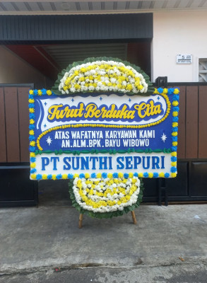 Papan Bunga Duka di Tlilir